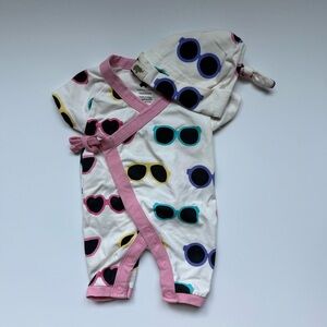 New w/o tags Monica and Andy Newborn Romper and Hat with Sunglasses Print